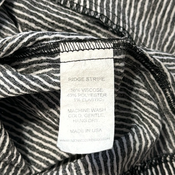 Niche Nilgun Derman Cap Sleeve Boxy Blouse M Black White Ridge Stripe Lagenlook - Picture 6 of 7